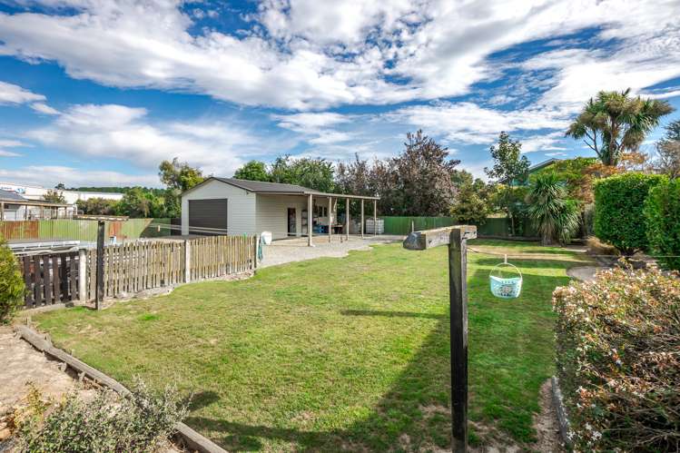 1 Birkett Street Temuka_13