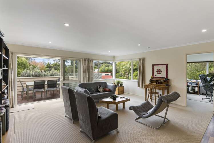 17 Oruamo Place Beach Haven_7