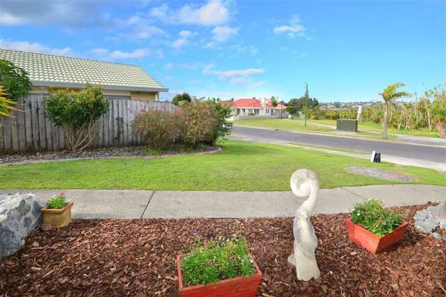 69 Kath Hopper Drive Orewa_3