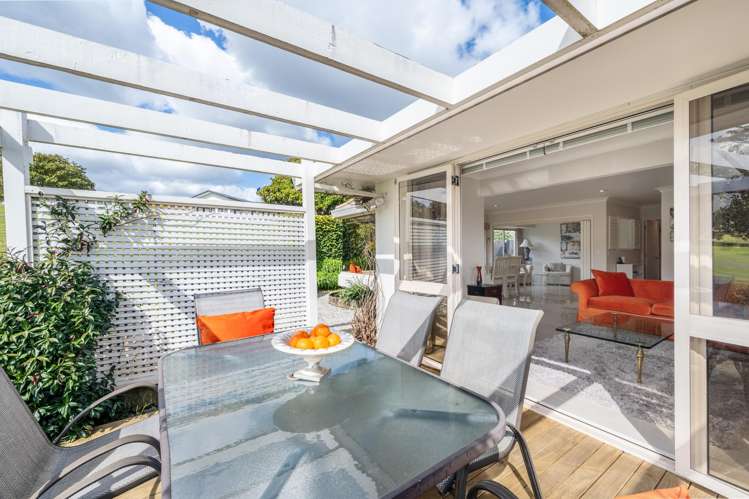 1/9 Putter Place Golflands_20