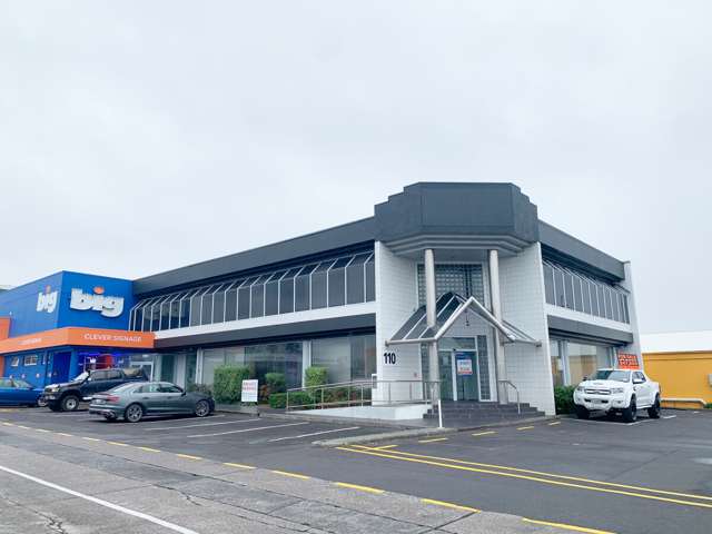 BEST VALUE office in Wairau, North Shore