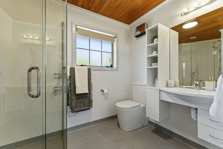 13j Mead Avenue Cromwell_12