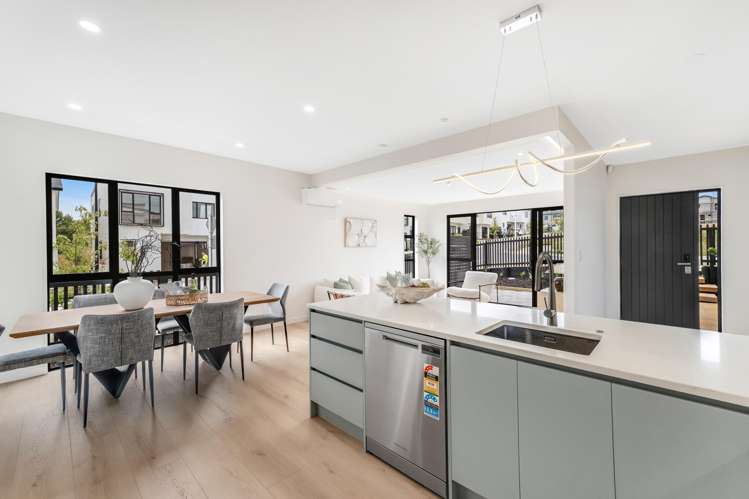 24 Toetoe Street Westgate_20