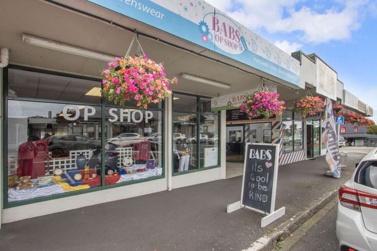 6 Main Road Katikati_4