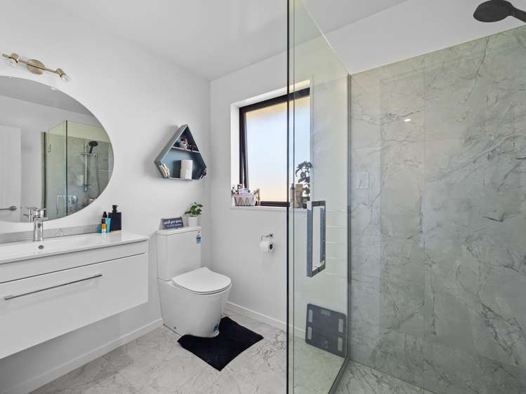 9 Vercoe Street Elgin_16