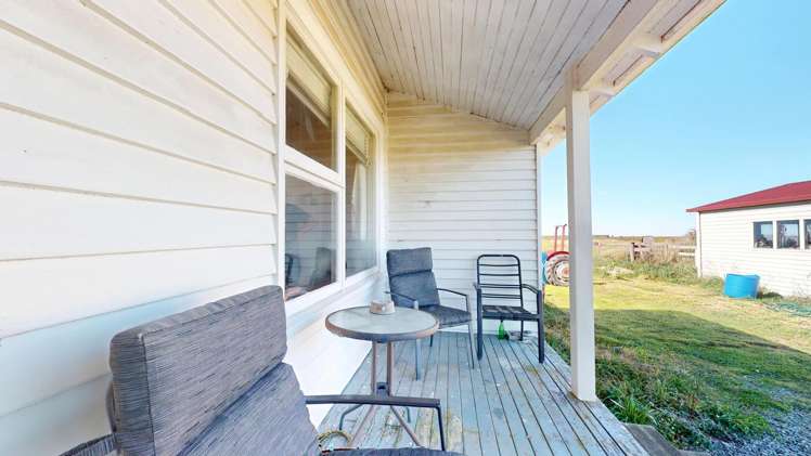 171 Wards Road Chertsey_14