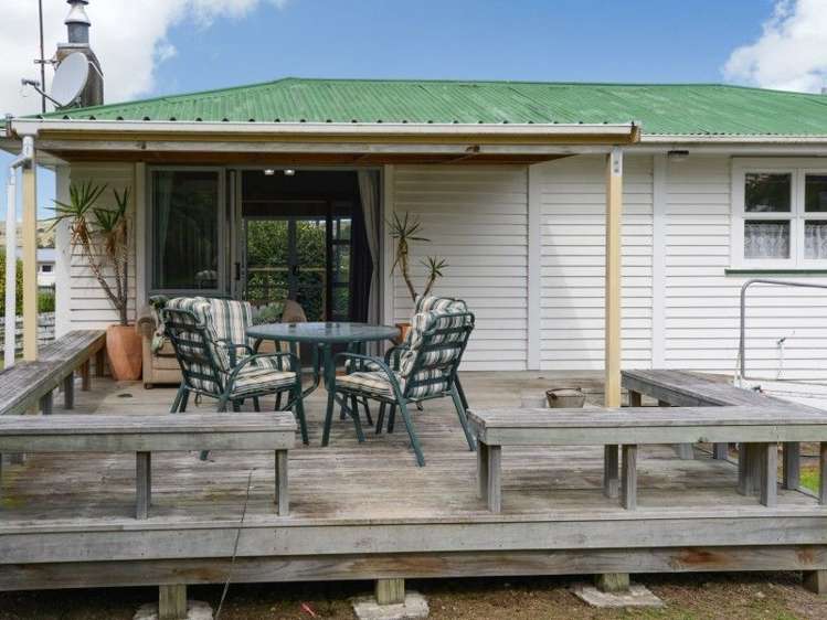 5 Albert Street Waipukurau and Surrounds_13