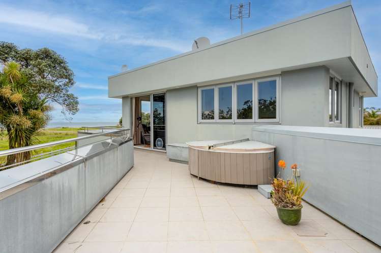 19 F Lowry Road Kaiaua_13