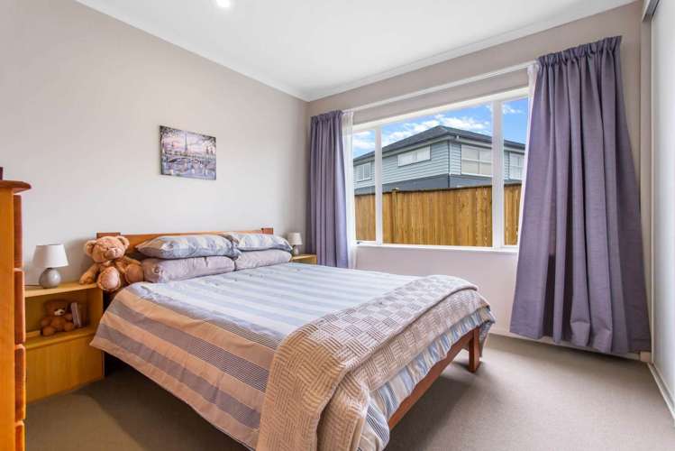 37 Stranraer Crescent Wattle Downs_3