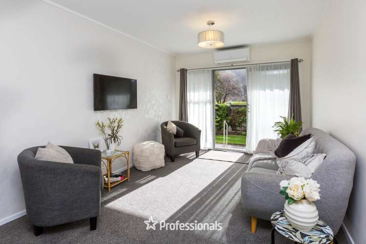 2/16 Riverbank Street_4
