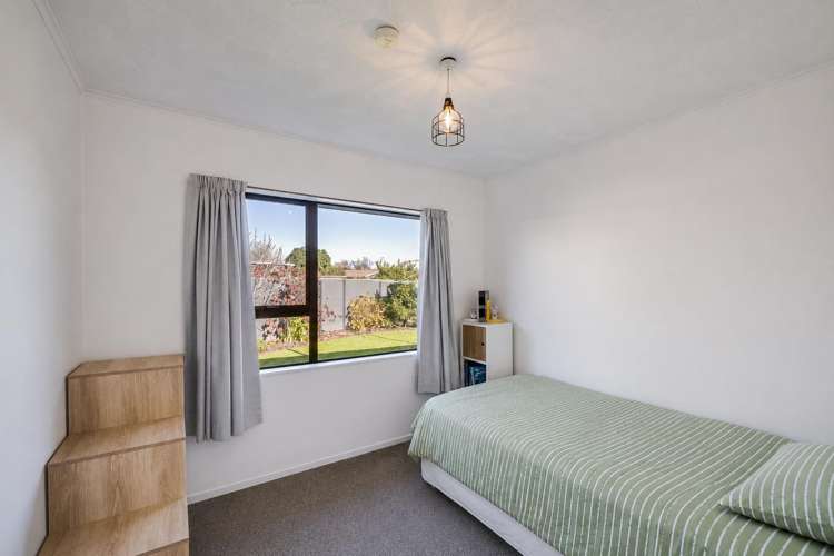 27 McKeefry Avenue Greenmeadows_10