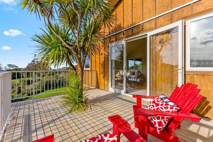 87 M Greenwood Road Leigh_12