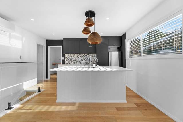  679 Huia Road Parau_2