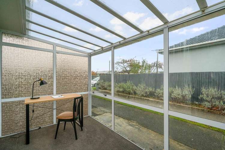61 Paterson Street Grasmere_17