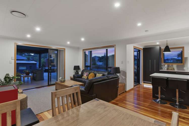 35 Glen Road Raumati South_13