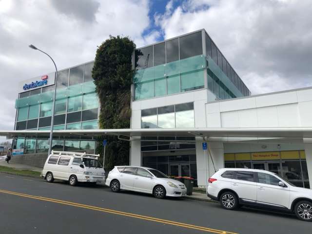 1/182 West Coast Road Glen Eden_3