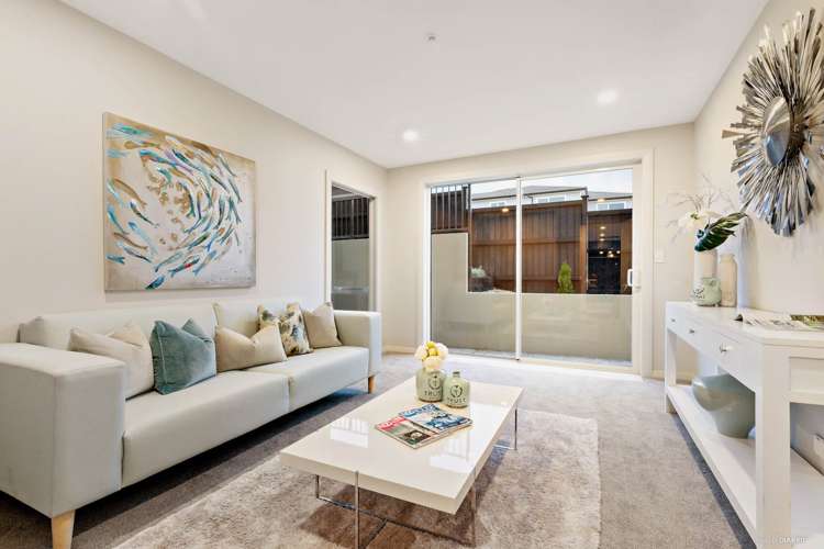 5 Alan John Place East Tamaki Heights_9