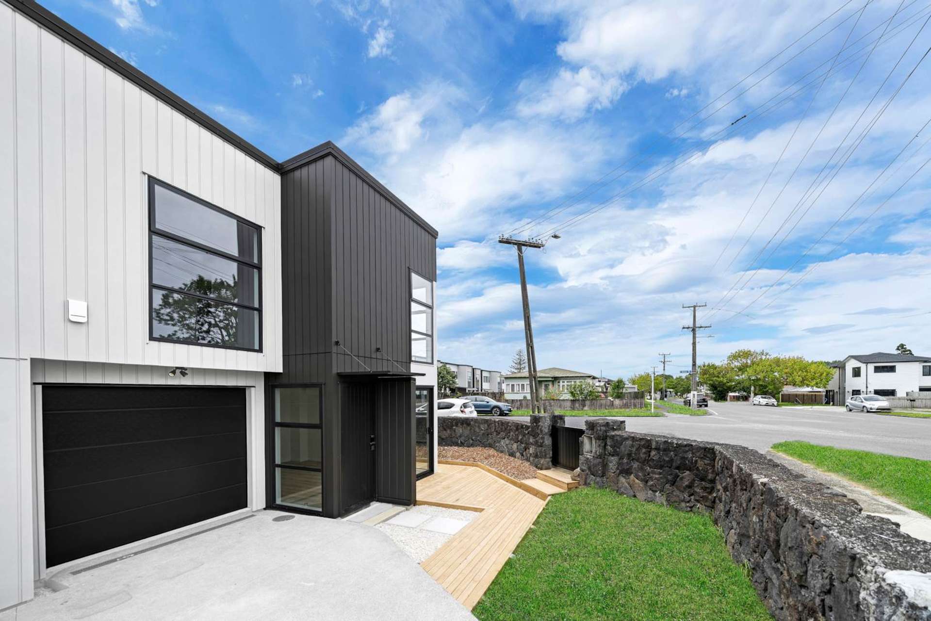 17A Henwood Road Mangere East_0