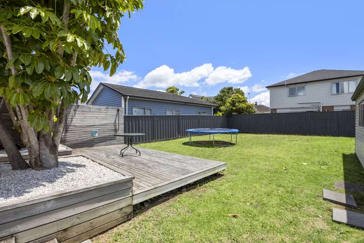 18 Farnborough Crescent Mangere_9