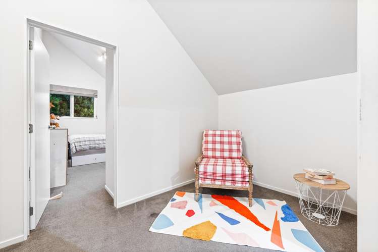 305 Royal Road Massey_17