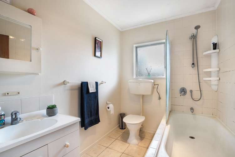 7/83 Moana Avenue One Tree Hill_6