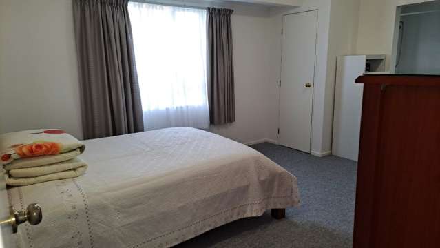 12 Michael Jones Drive Flat Bush_3