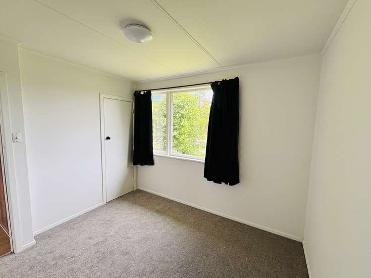8 Hingaia Street Turangi_11