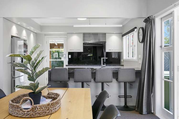 58 Te Hatepe Avenue Taupo_16