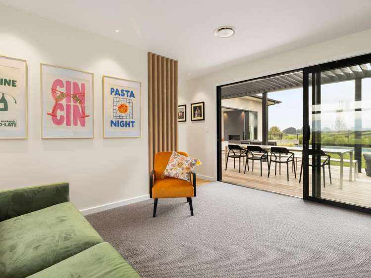 2/48 Livingstone Road Ngahinapouri_12