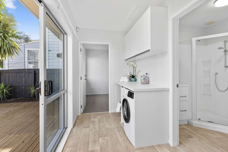 20 Emmett Street Newtown_19