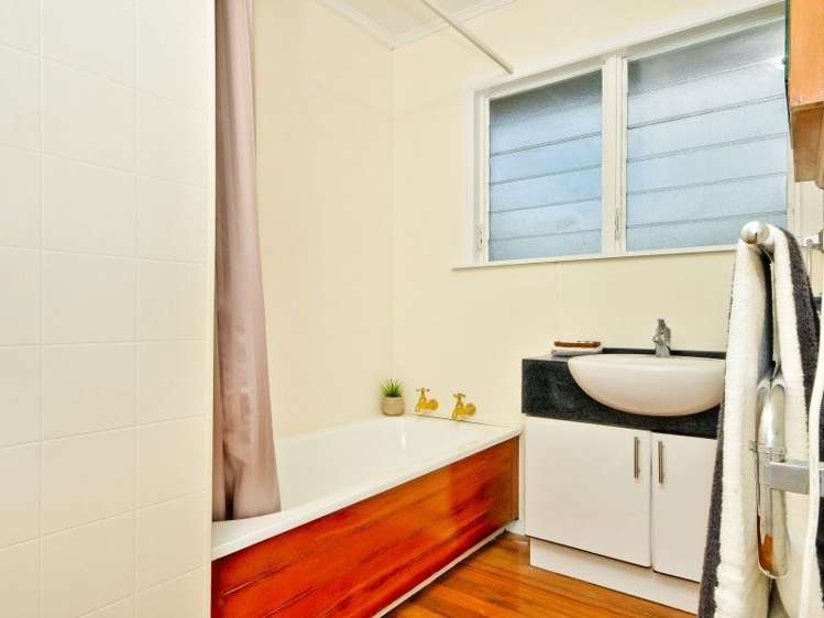 26 Wall Street Nawton_10