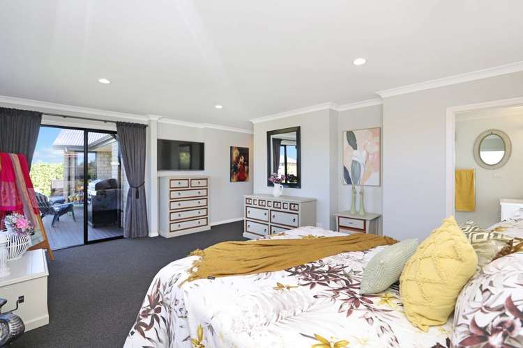 15 Orchard Grove Netherby_17