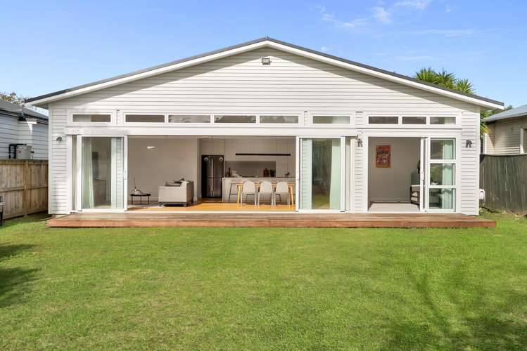 7 Huntingtree Avenue Sandringham_2