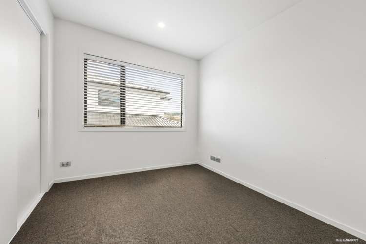 42 Accolage Boulevard Kumeu_6