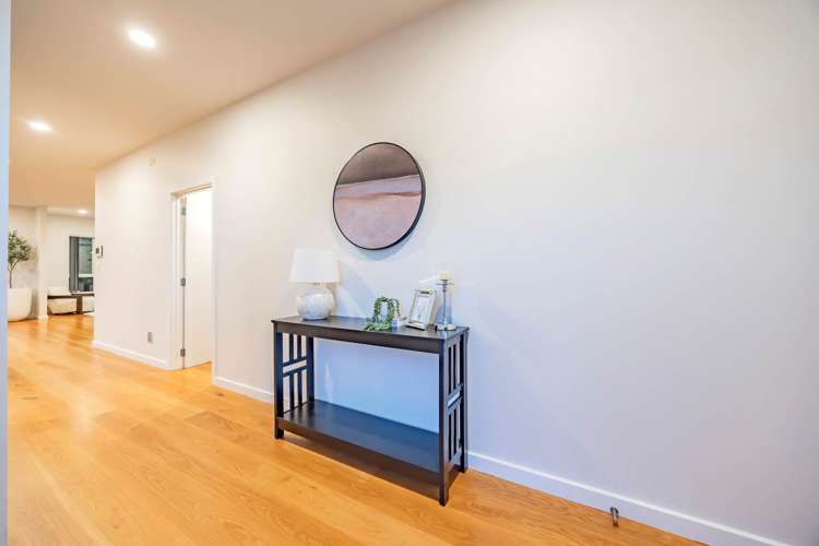 487A East Coast Road Murrays Bay_11