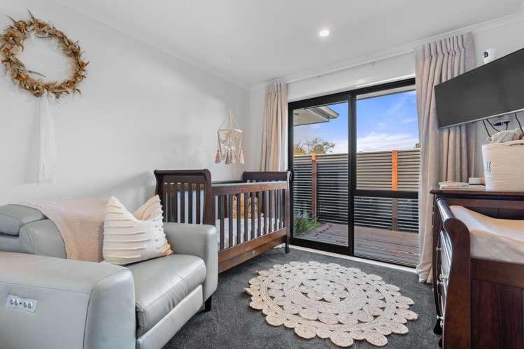 8 Old Orchard Road Solway_21