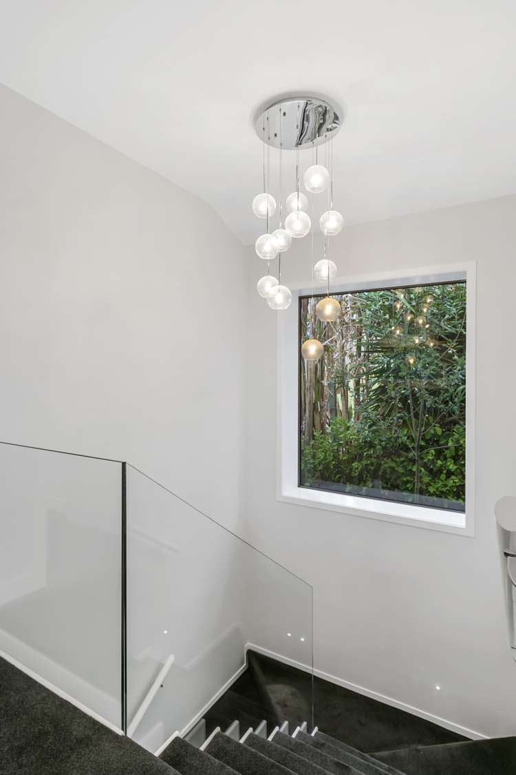 10 Crossland Place Maraetai_14