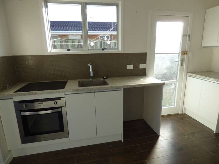 1/42 Howard Hunter Avenue Saint Johns_3