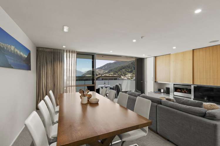 4/60 Hallenstein Street_4