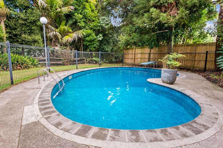 18 Dennis Avenue Hillpark_6