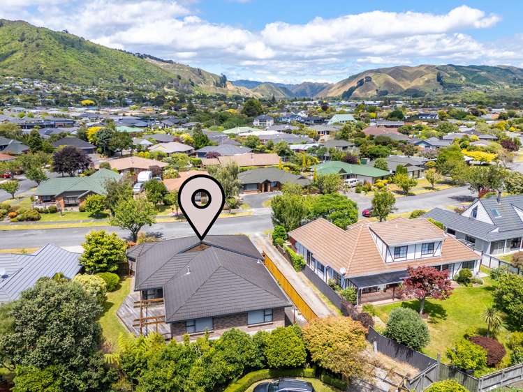 50 Awanui Drive Waikanae_23