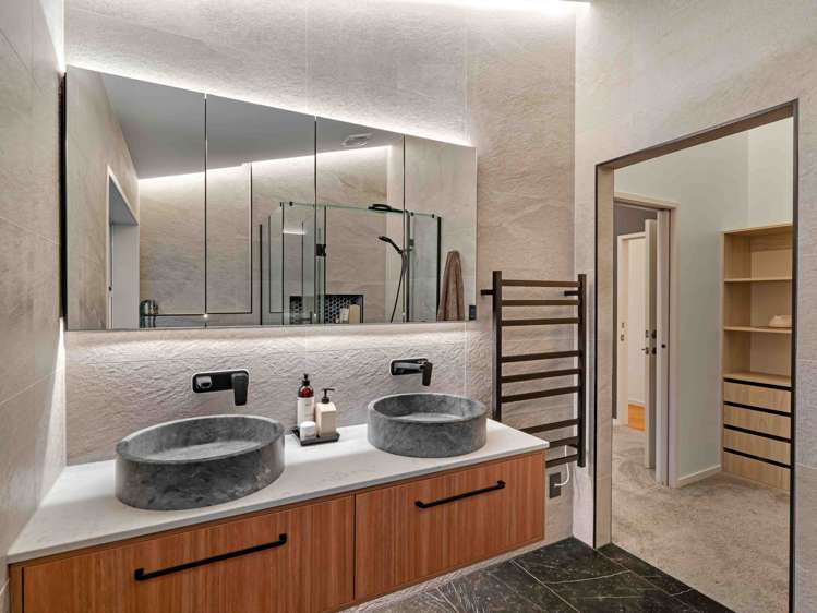 19 Westpark Drive West Harbour_12