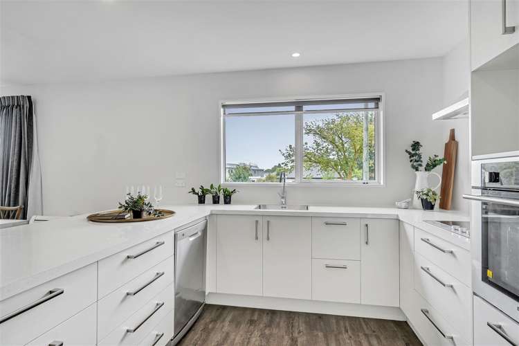 4 Whaka Terrace Huntsbury_13