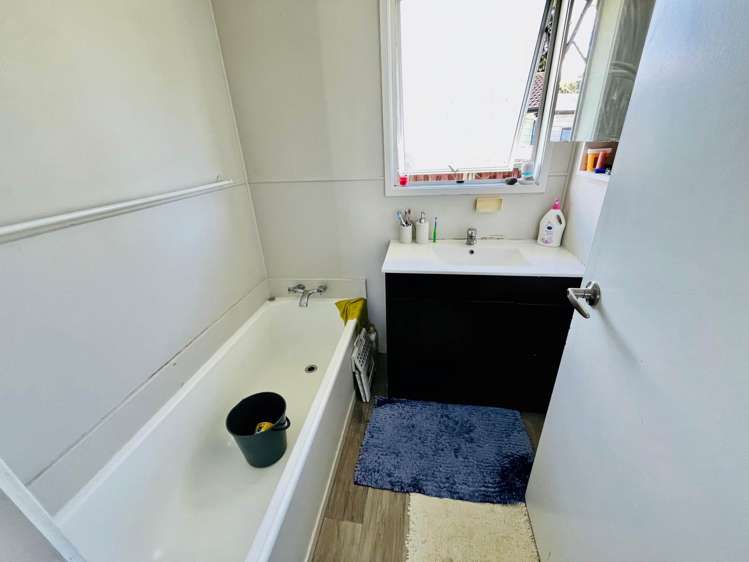 102 Hillcrest Road Papatoetoe_12