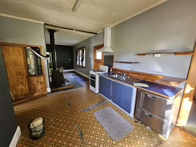 100 Omoto Road Greymouth_2