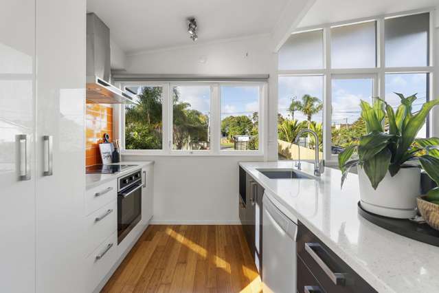 86 Lancaster Road Beach Haven_2