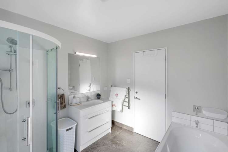 42 Menin Gate Crescent Broomfield_13