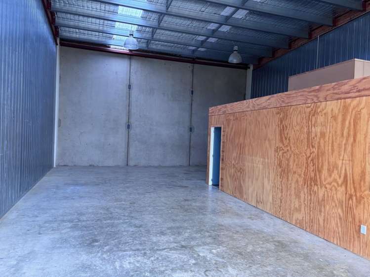 6/16 Jamaica Drive Grenada North_3