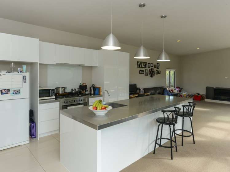 16 Rochfort Street Otane_5