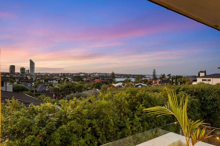 252 Lake Road Hauraki_24